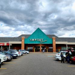 T&T Supermarket - Storefront
