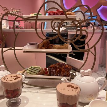 Hello Kitty Cafe - Cafes Near Me - Irvine, California