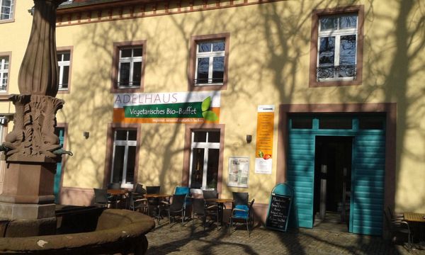 Adelhaus by null