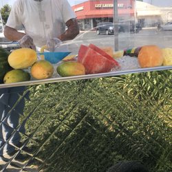 Fresh Fruit Stand - No name fruit stand