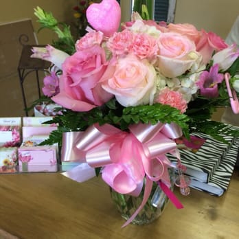 Flowers By Susanna - The arrangement - Florists Near Me - San Antonio, Texas Flowers By Susanna - The arrangement - Florists Near Me - San Antonio, Texas