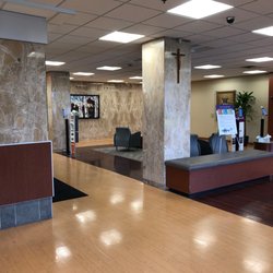 St. Mary Mercy Livonia - Sparse number of chairs to sit.