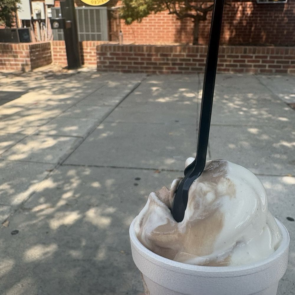 Ice Cream Station - Ice Cream & Frozen Yogurt Near Me - Simpsonville, South Carolina Ice Cream Station - Ice Cream & Frozen Yogurt Near Me - Simpsonville, South Carolina