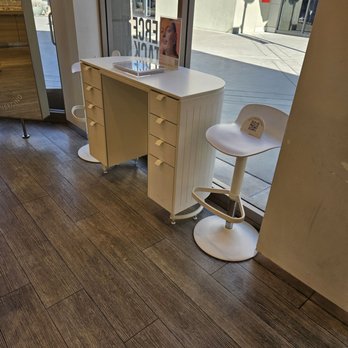 Lovisa - Sitting area - Jewelry Near Me - Orange, California Lovisa - Sitting area - Jewelry Near Me - Orange, California