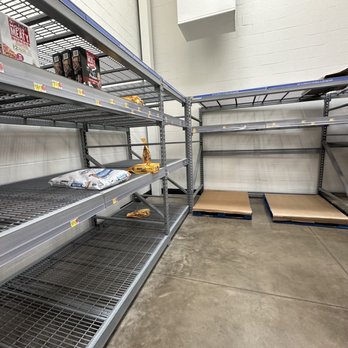 Walmart - No dog food. - Grocery Near Me - Kapolei, Hawaii Walmart - No dog food. - Grocery Near Me - Kapolei, Hawaii