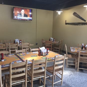Moore's Olde Tyme Barbeque - Barbeque Near Me - New Bern, North Carolina