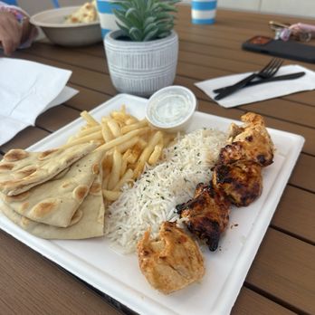 Luna Grill Gilbert - Mediterranean Near Me - Gilbert, Arizona
