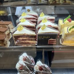 Slices of cakes Slices of cakes