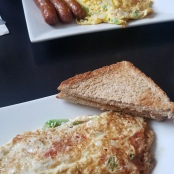 Perry’s Coffee Shop - Veggie Omelettes, Sausage & Toast. - Coffee & Tea Near Me - Bronx, New York