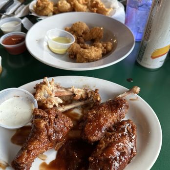Gator's Dockside - Chicken Wings Near Me - Jacksonville, Florida