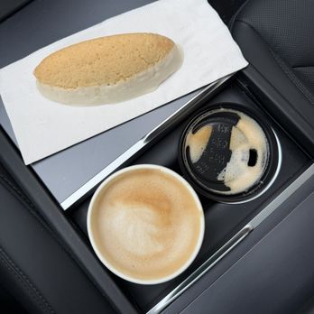 Jeremiah Joe Coffee - Latte & biscotti - Coffee & Tea Near Me - Ottawa, Illinois