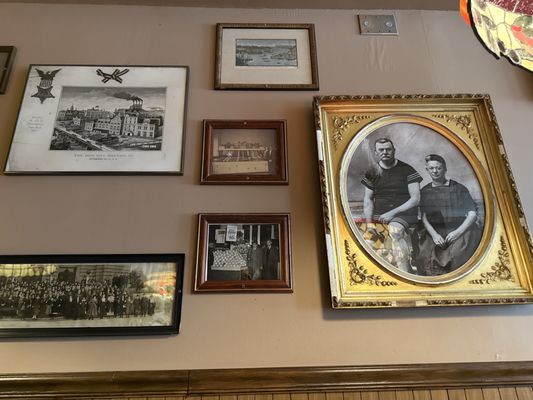 Max's Allegheny Tavern by null