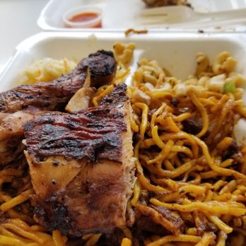 Island Spice Flava - Jerk Chicken with Chowmein - Caribbean Near Me - Scarborough, Ontario