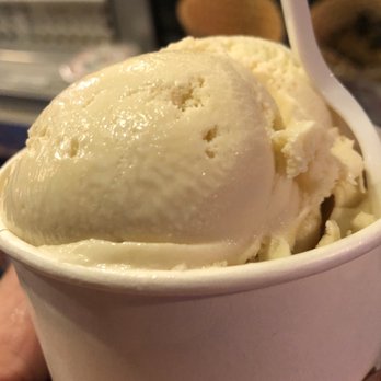 Amy's Ice Creams - Mexican Vanilla Ice Cream - Ice Cream & Frozen Yogurt Near Me - Austin, Texas Amy's Ice Creams - Mexican Vanilla Ice Cream - Ice Cream & Frozen Yogurt Near Me - Austin, Texas