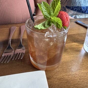 Polite Society - New American Near Me - St Louis, Missouri