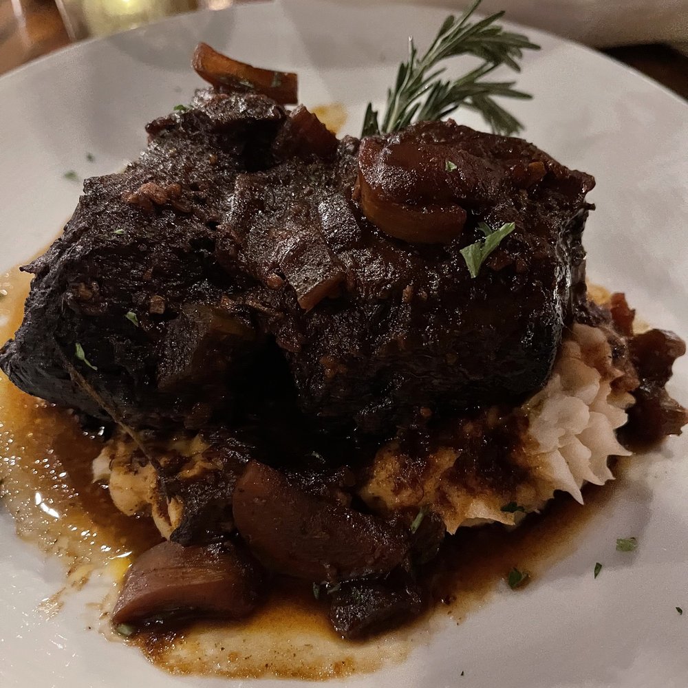 Elle & Jack's - Short rib - American Near Me - Wheeling, West Virginia Elle & Jack's - Short rib - American Near Me - Wheeling, West Virginia