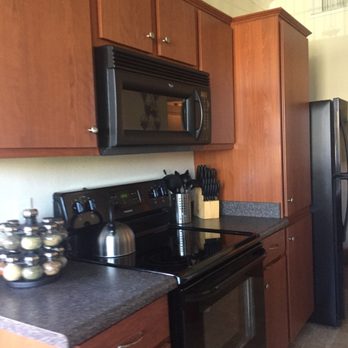 Dino Cleaning - Kitchen I Cleaned - Home Cleaning Near Me