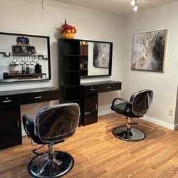 Panache Hair and Nail Studio