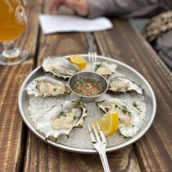 Gourmet Au Bay - Oysters