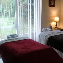Oviedo Massage Therapy - Couples Massage Gift Certificates Available!