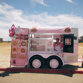 Cup & Crumb - Their cute little trailer :) come say hi! - Desserts Near Me - Rocklin, California Cup & Crumb - Their cute little trailer :) come say hi! - Desserts Near Me - Rocklin, California