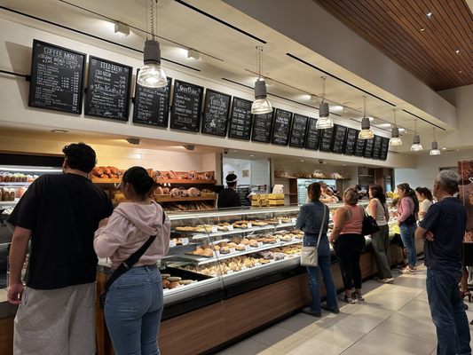 Porto's Bakery and Cafe by null