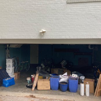 ABC Quality Moving & Storage - Here's all the stuff ABC left in our garage after not loading the tucks properly. Absolutely no offer to help us figure out a plan B. - Movers Near Me - Arnold, Missouri