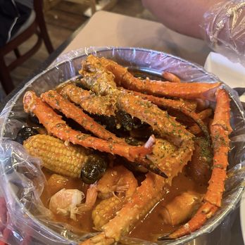 Cajun Boil - This was combo #3 but we switched the clams for mussels and we added extra ultimatum sauce - Cajun/Creole Near Me - Miami, Florida