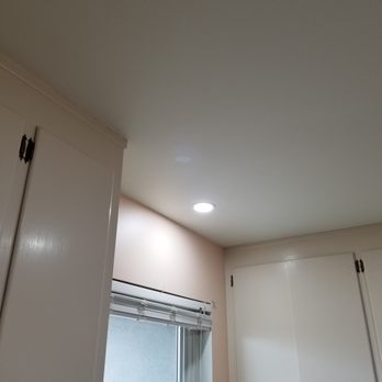 Caspi Remodeling - The antiquated kitchen light was removed and replaced with this recessed light. - Handyman Near Me - Los Gatos, California Caspi Remodeling - The antiquated kitchen light was removed and replaced with this recessed light. - Handyman Near Me - Los Gatos, California