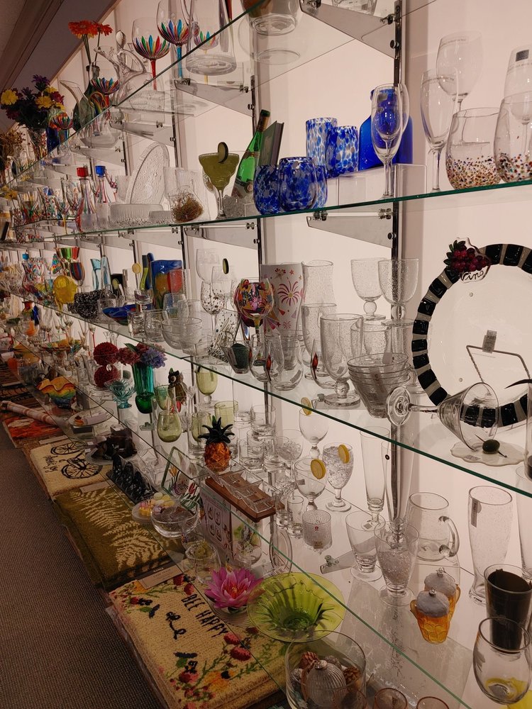 THE ACCENT SHOP - Updated April 2024 - 14 Photos - 1480 E 86th St ...