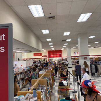 HomeGoods - Longest lines anyway!!!! - Home Decor Near Me - Chino, California