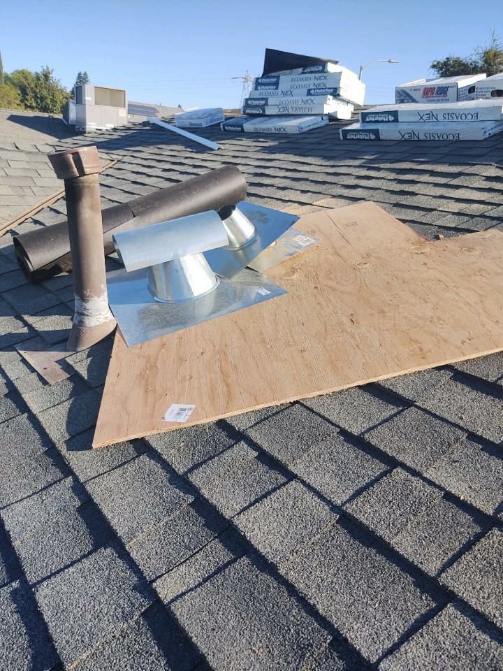 Slide of Ed and J United Roofing