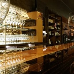 Tasting counter