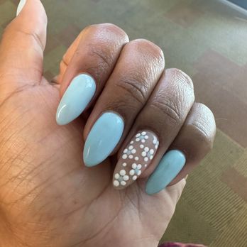Mani-Pedi Plus - Beautiful nails by Henry - Nail Salons Near Me - San Francisco, California