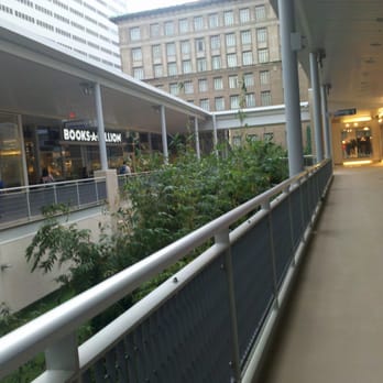 GreenStreet - Shopping Centers Near Me - Houston, Texas