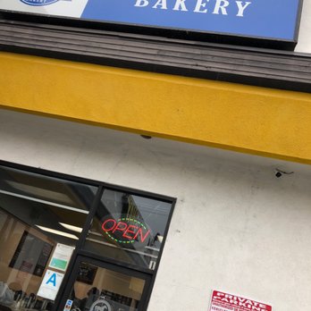 El Carrusel Bakery - Bakeries Near Me - Reseda, California El Carrusel Bakery - Bakeries Near Me - Reseda, California