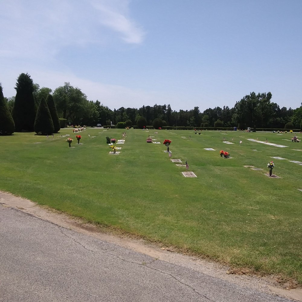 MEMORIAL PARK CEMETERY 14 Photos Yelp