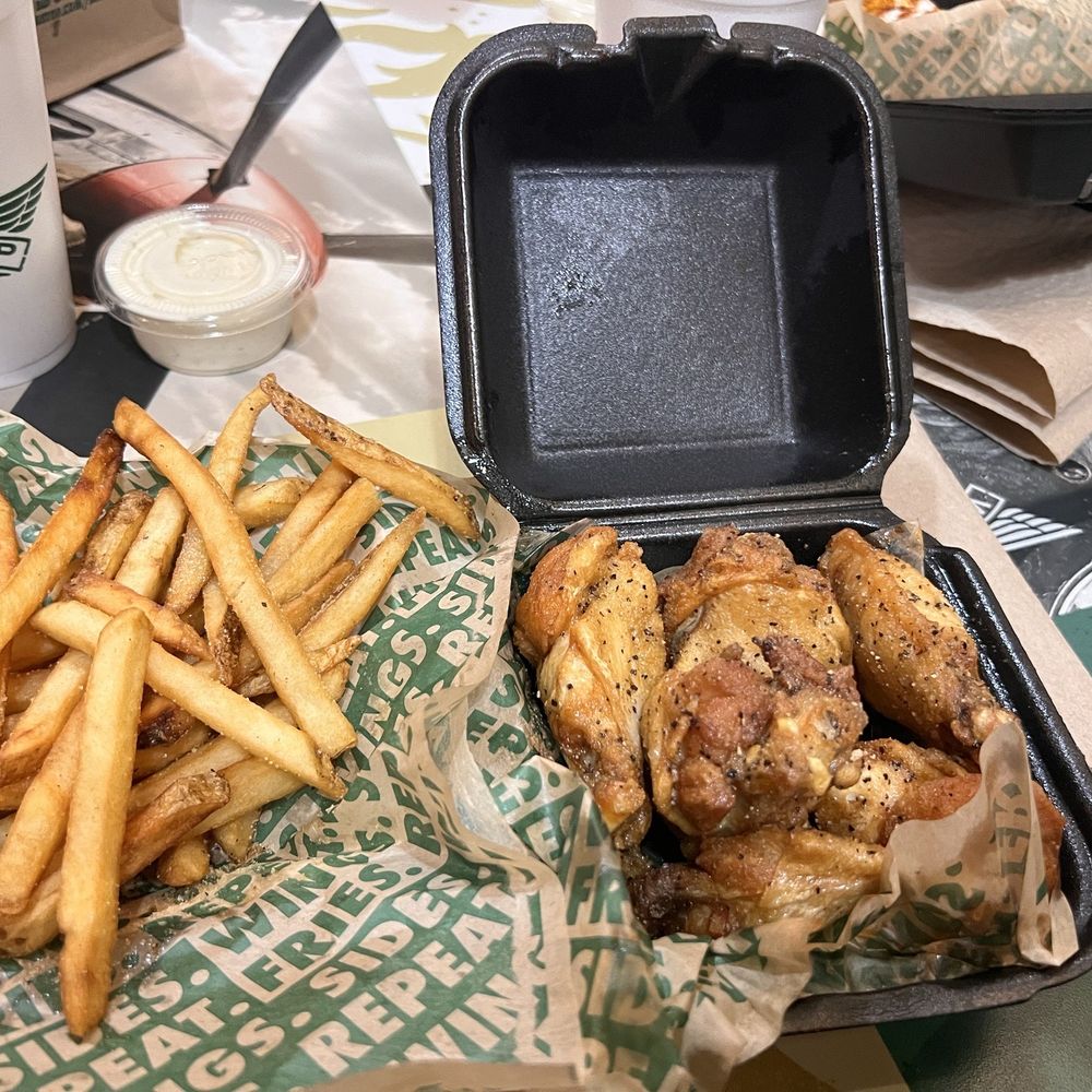 Wingstop - 6 pc Wing Combo with Lemon pepper. - Chicken Wings Near Me - Forth Worth, Texas Wingstop - 6 pc Wing Combo with Lemon pepper. - Chicken Wings Near Me - Forth Worth, Texas