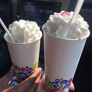 Dairy Dan - Medium and large flurries - Ice Cream & Frozen Yogurt Near Me - Lansing, Michigan