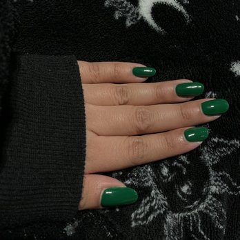 Luxe Nailscape - December 16th gel - Nail Salons Near Me - Fairfield, California