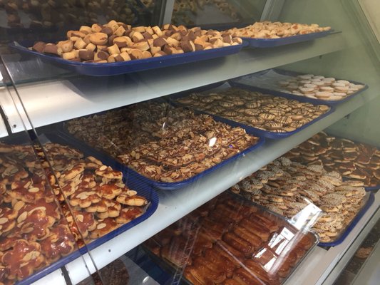 Rex Bakery by null