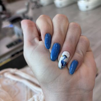 Aventus Nail Bar - Nail Salons Near Me - Charlotte, North Carolina