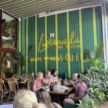 Limonada Bar + Brunch - Breakfast & Brunch Near Me - Miami Beach, Florida