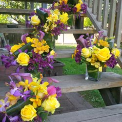 The Floral Revelry - Yellow and purple, dynamic colours!!!
