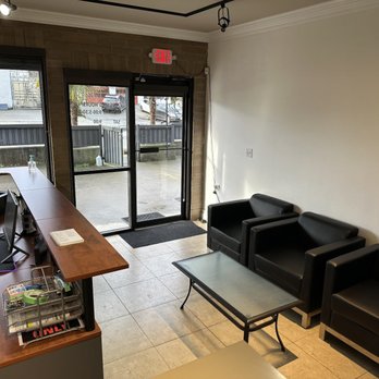 Excellence Auto Glass - Windshield Installation & Repair Near Me - Burnaby, British Columbia Excellence Auto Glass - Windshield Installation & Repair Near Me - Burnaby, British Columbia