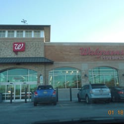 Walgreens - From 95th street, spacious, new Walgreens, replacing the one on 95th and Melvina