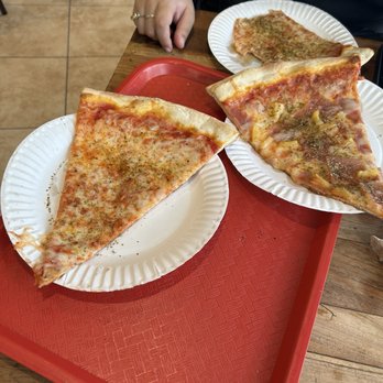 Lenny's Pizza - Hawaiian and Plain Slices - Pizza Near Me - Sunnyside, New York Lenny's Pizza - Hawaiian and Plain Slices - Pizza Near Me - Sunnyside, New York