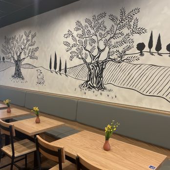 Calf & Chick - Interior Mural - Breakfast & Brunch Near Me - Lake Forest, California