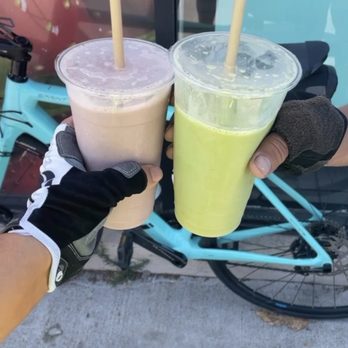 Natural Hour - Epic Chia Smoothie & California Sun Smoothie - Juice Bars & Smoothies Near Me - Sherman Oaks, California Natural Hour - Epic Chia Smoothie & California Sun Smoothie - Juice Bars & Smoothies Near Me - Sherman Oaks, California