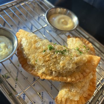 La Famosa - Pastelillos - Puerto Rican Near Me - Washington, DC, District of Columbia